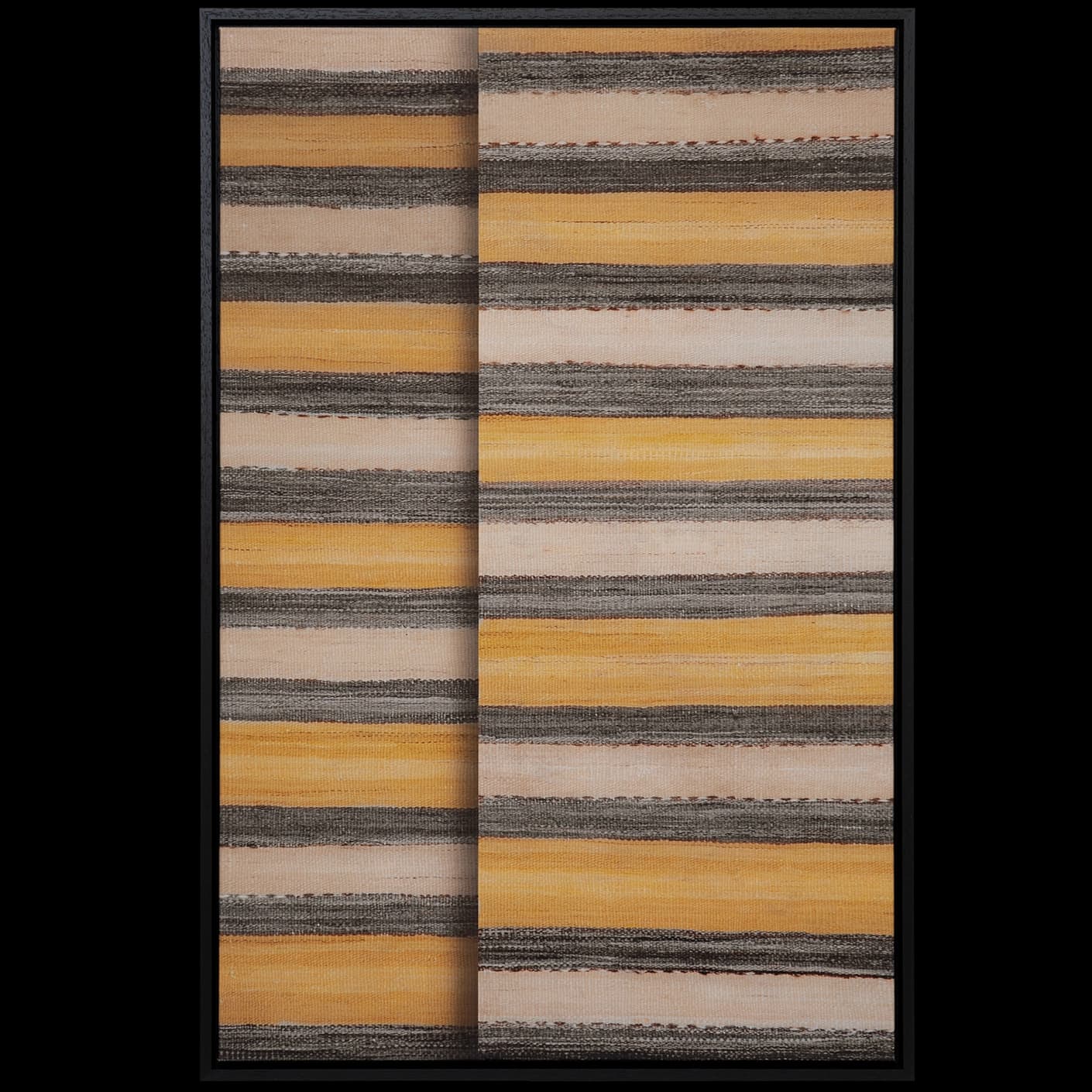 Bumblebee Grey canvas in grey, beige and yellow, shown in a product front view as image 1